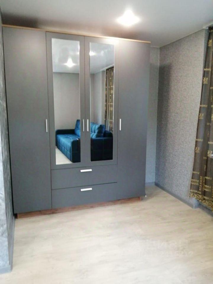 труда 64 киров. квартира в центре москвы 40 тысяч в месяц. квартира студия киров. квартиры в кирове в центре города. орловская 23 киров.